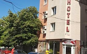 Семеен Хотел Каприз